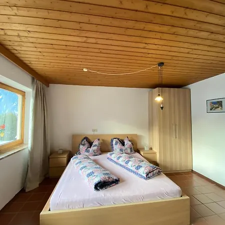 Raimund Mrak Dependance Apartment *